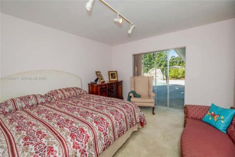 Купить виллу или дом в Катлер-Бей, Флорида 4 спальни, 212.75м2, № 2008987 - фото 27