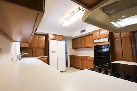 Villa ou maison à vendre à Winter Haven, Floride: 4 chambres, 318.47 m2 № 2410195 - photo 21