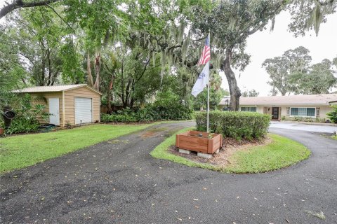 Villa ou maison à vendre à Winter Haven, Floride: 4 chambres, 318.47 m2 № 2410195 - photo 8
