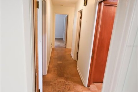 Villa ou maison à vendre à Winter Haven, Floride: 4 chambres, 318.47 m2 № 2410195 - photo 26