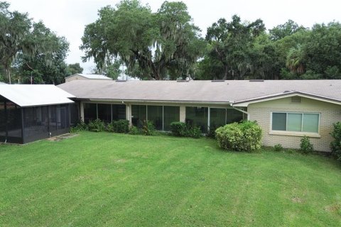 Villa ou maison à vendre à Winter Haven, Floride: 4 chambres, 318.47 m2 № 2410195 - photo 11