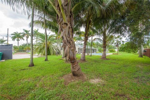 Casa en alquiler en Homestead, Florida, 4 dormitorios, 193.05 m2 № 1927513 - foto 23