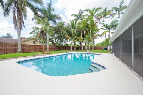 Casa en alquiler en Homestead, Florida, 4 dormitorios, 193.05 m2 № 1927513 - foto 19