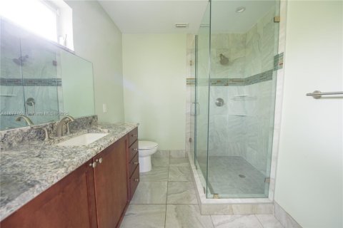 Casa en alquiler en Homestead, Florida, 4 dormitorios, 193.05 m2 № 1927513 - foto 15