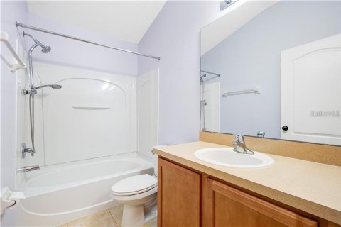 Condominio en alquiler en Apopka, Florida, 2 dormitorios, 111.48 m2 № 1878118 - foto 6