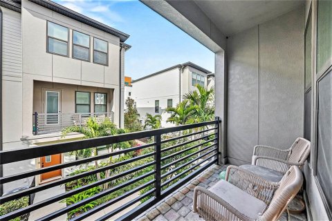 Touwnhouse à vendre à Tampa, Floride: 3 chambres, 193.33 m2 № 2093864 - photo 25