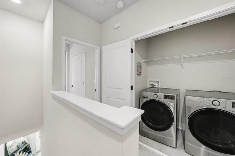 Touwnhouse à vendre à Tampa, Floride: 3 chambres, 193.33 m2 № 2093864 - photo 14