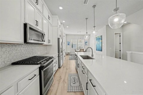Touwnhouse à vendre à Tampa, Floride: 3 chambres, 193.33 m2 № 2093864 - photo 12