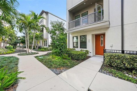 Touwnhouse à vendre à Tampa, Floride: 3 chambres, 193.33 m2 № 2093864 - photo 3