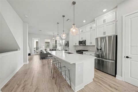 Touwnhouse à vendre à Tampa, Floride: 3 chambres, 193.33 m2 № 2093864 - photo 9