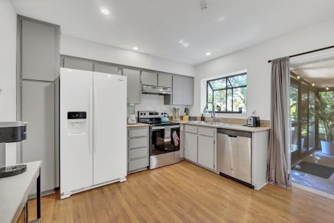 Casa en alquiler en Winter Haven, Florida, 3 dormitorios, 126.81 m2 № 1813394 - foto 13