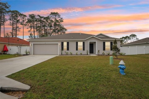 Villa ou maison à vendre à Palm Coast, Floride: 4 chambres, 190.64 m2 № 1733463 - photo 1