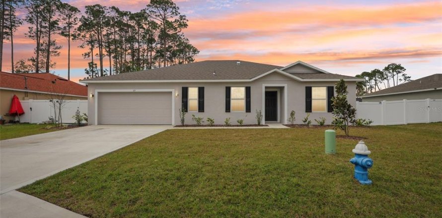 Villa ou maison à Palm Coast, Floride 4 chambres, 190.64 m2 № 1733463