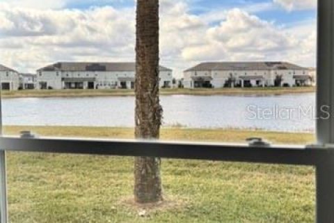 Condo in Orlando, Florida, 2 bedrooms  № 1572786 - photo 29