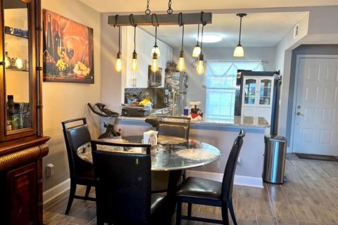 Condo in Orlando, Florida, 2 bedrooms  № 1572786 - photo 7