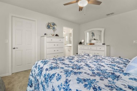 House in Winter Haven, Florida 3 bedrooms, 144.28 sq.m. № 1560726 - photo 15