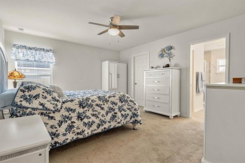 House in Winter Haven, Florida 3 bedrooms, 144.28 sq.m. № 1560726 - photo 14