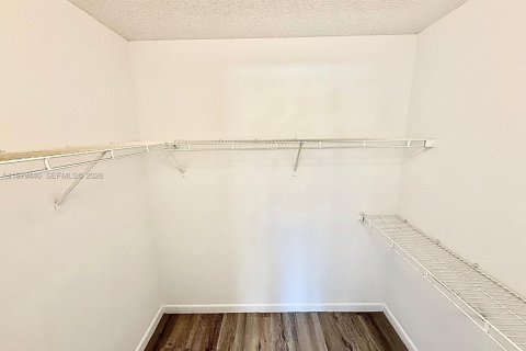 Copropriété à louer à West Palm Beach, Floride: 2 chambres, 84.36 m2 № 2046064 - photo 18