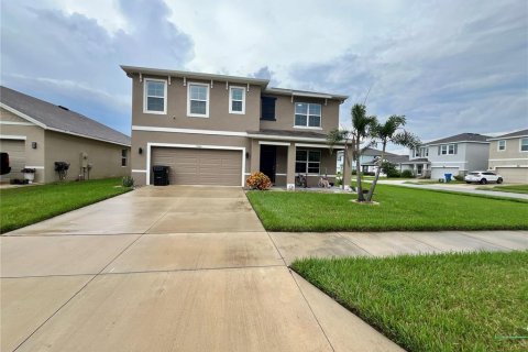Villa ou maison à louer à Odessa, Floride: 5 chambres, 242.01 m2 № 2413678 - photo 2