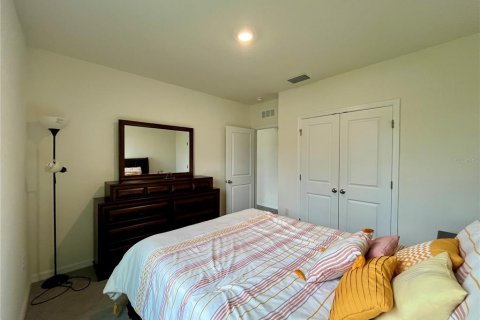Villa ou maison à louer à Odessa, Floride: 5 chambres, 242.01 m2 № 2413678 - photo 11