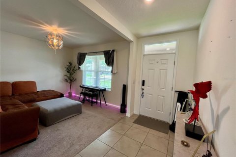 Villa ou maison à louer à Odessa, Floride: 5 chambres, 242.01 m2 № 2413678 - photo 3