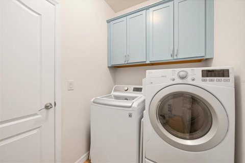 Купить виллу или дом в Сарасота, Флорида 7 комнат, 189.61м2, № 2127080 - фото 25