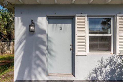 Villa ou maison à Fort Lauderdale, Floride 2 chambres, 74.88 m2 № 2060740