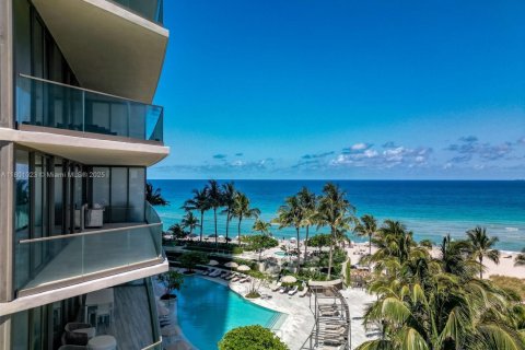Condo in Sunny Isles Beach, Florida, 2 bedrooms  № 1864026 - photo 20