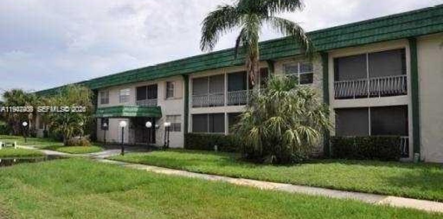 Condo à North Miami, Floride, 1 chambre  № 2089013