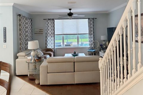 Casa en venta en DeLand, Florida, 4 dormitorios, 226.5 m2 № 1733293 - foto 9