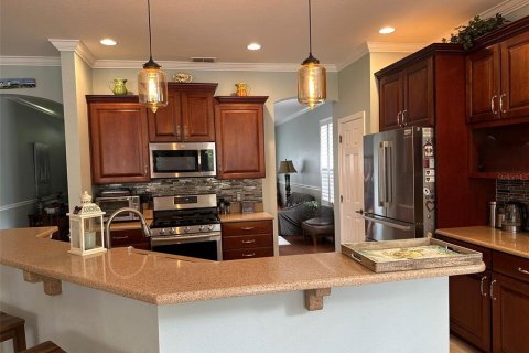 Casa en venta en DeLand, Florida, 4 dormitorios, 226.5 m2 № 1733293 - foto 3
