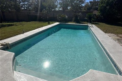Villa ou maison à vendre à Tampa, Floride: 3 chambres, 115.76 m2 № 2324410 - photo 28