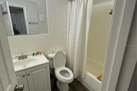 Villa ou maison à vendre à Tampa, Floride: 3 chambres, 115.76 m2 № 2324410 - photo 11