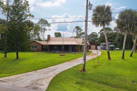 House in Port St. Lucie, Florida 3 bedrooms, 173.17 sq.m. № 2382449 - photo 27