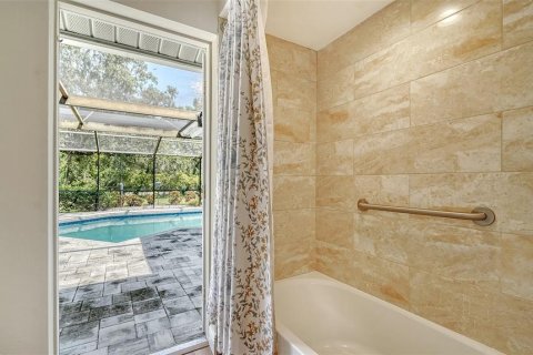 House in Sarasota, Florida 4 bedrooms, 187.11 sq.m. № 1873561 - photo 19