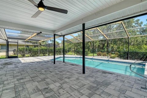 House in Sarasota, Florida 4 bedrooms, 187.11 sq.m. № 1873561 - photo 26