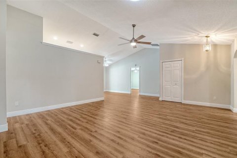 House in Sarasota, Florida 4 bedrooms, 187.11 sq.m. № 1873561 - photo 16