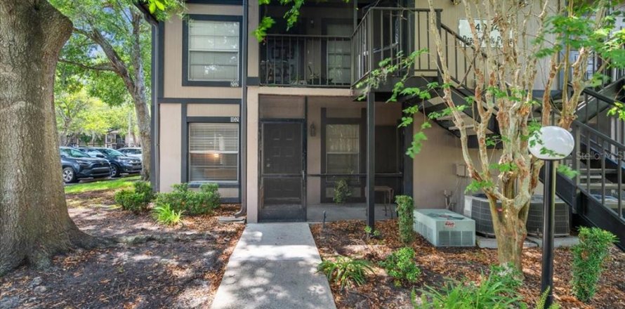 Condo in Tampa, Florida, 2 bedrooms № 1761510