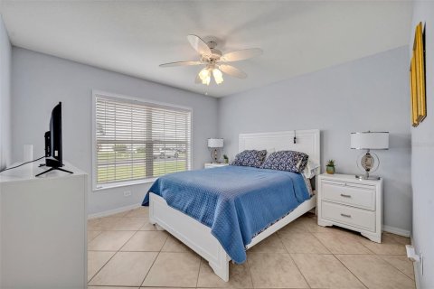 House in Summerfield, Florida 2 bedrooms, 146.32 sq.m. № 1816615 - photo 24