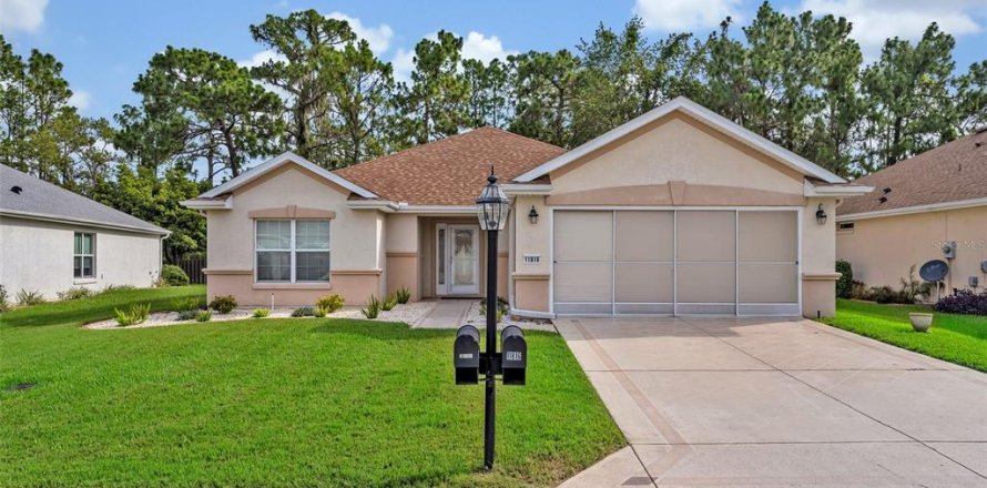 House in Summerfield, Florida 2 bedrooms, 146.32 sq.m. № 1816615