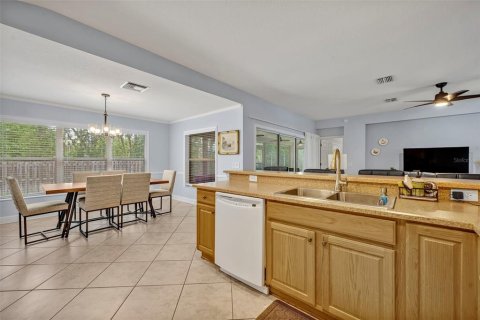 House in Summerfield, Florida 2 bedrooms, 146.32 sq.m. № 1816615 - photo 17