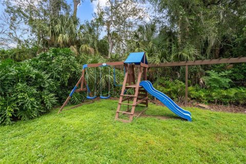 House in Brandon, Florida 4 bedrooms, 242.66 sq.m. № 2398670 - photo 23