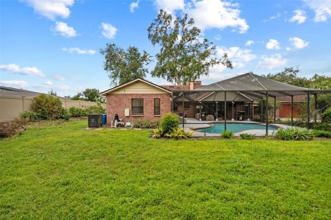 House in Brandon, Florida 4 bedrooms, 242.66 sq.m. № 2398670 - photo 25