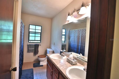 House in Hawthorne, Florida 4 bedrooms, 302.58 sq.m. № 1204671 - photo 21