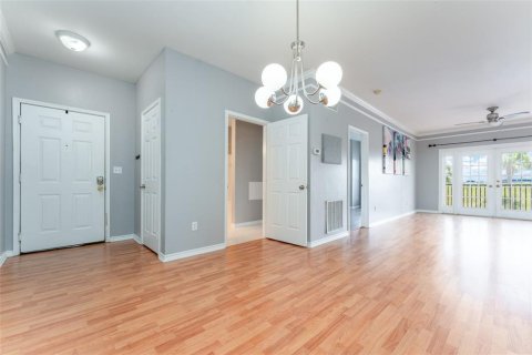 Condo in Tampa, Florida, 2 bedrooms № 2210979 - photo 4