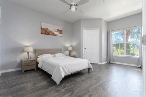 Condo in Tampa, Florida, 2 bedrooms № 2210979 - photo 20