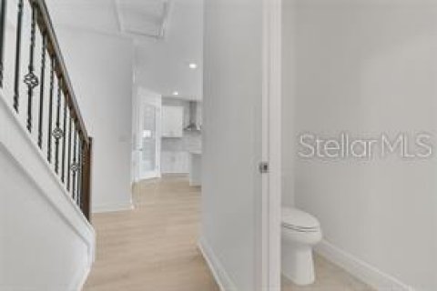 Villa ou maison à vendre à Apopka, Floride: 5 chambres, 285.77 m2 № 2400120 - photo 28