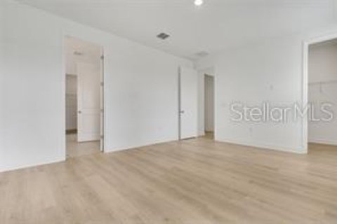 Villa ou maison à vendre à Apopka, Floride: 5 chambres, 285.77 m2 № 2400120 - photo 20