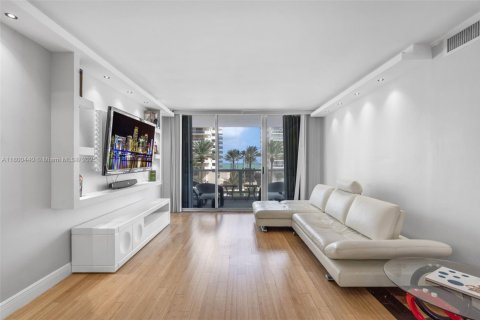 Copropriété à vendre à Miami Beach, Floride: 2 chambres, 95.69 m2 № 1959302 - photo 3