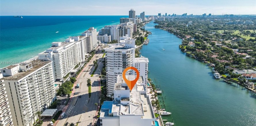 Condo à Miami Beach, Floride, 2 chambres  № 1959302